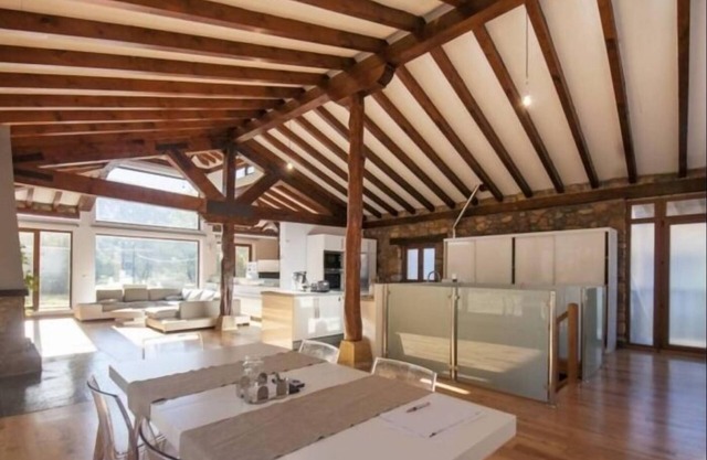 Exceptional chalet close to Cabárceno