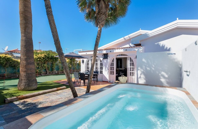 Exclusive Vacation Villa in Maspalomas with Heated Pool with Bubbles