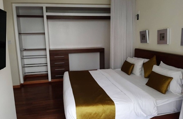 Executive D2W suites and residences 2