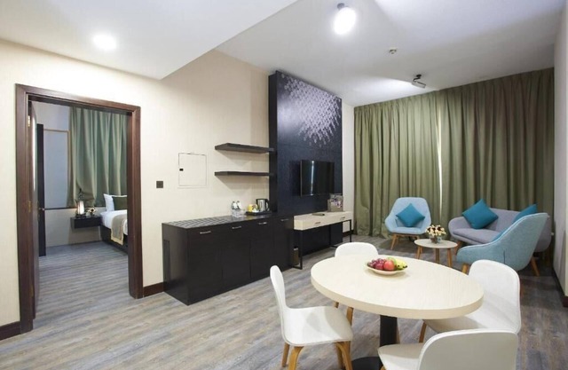 Executive Suite Al Khan Beach By Luxury Bookings