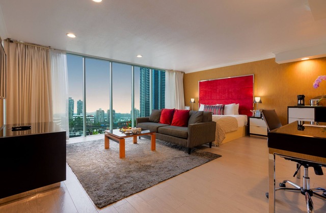 Executive Suites Hotel Metro Vancouver