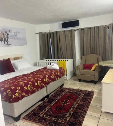 Executive Villa near Sun Bet Arena