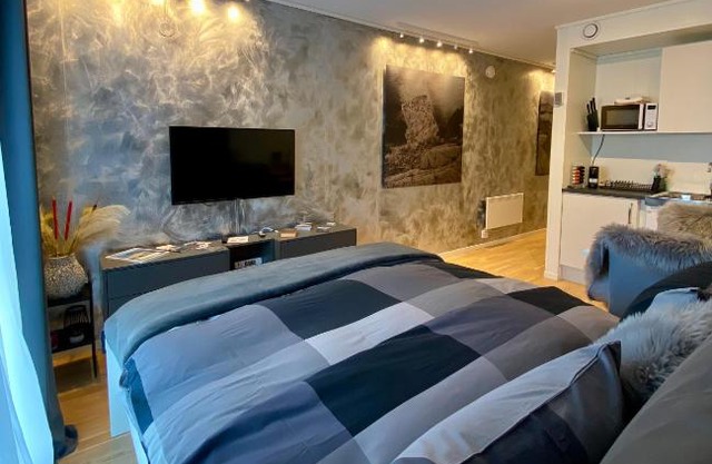 Experience a Cozy Getaway Near Pulpit Rock-A unit