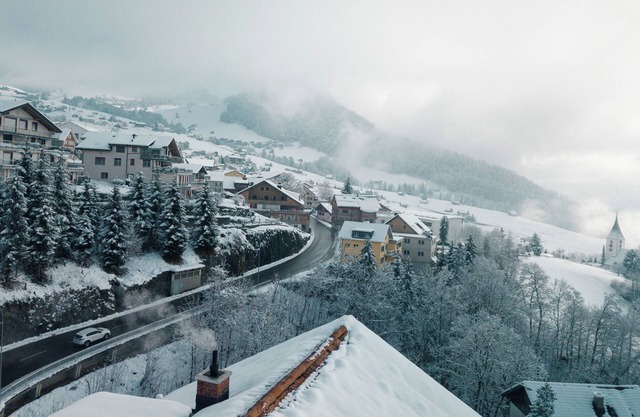 "Experience Comfort and Adventure at Apartment Raingüetli in Amden!"