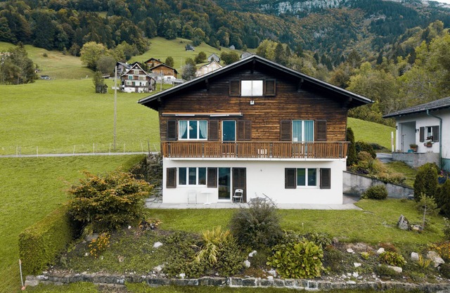 Experience Comfort and Adventure at rusti Apartment Chalet Biodola in Amden, Swi