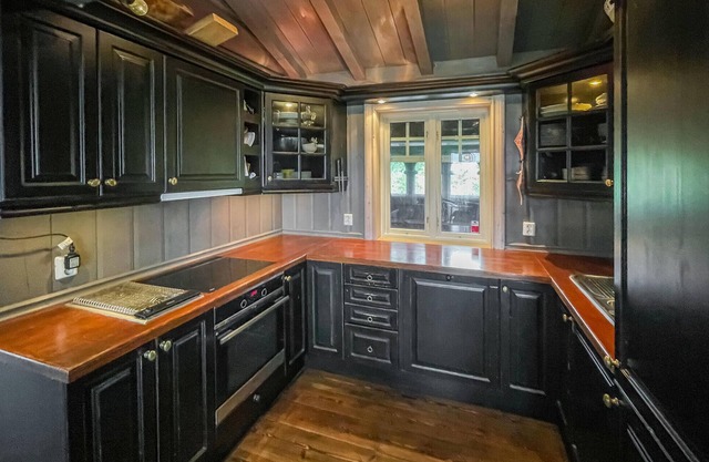 Experience nature at close quarters in this vacation home in every season!