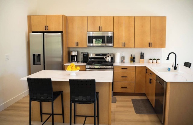 Experience Simple Montana Luxury (Cottage #2)