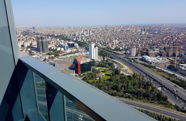 Experience the comfort and luxury of five star hotels in our vacation homes