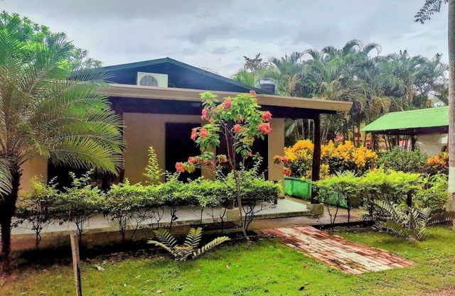 Explore Paradise-Palma Real cottage