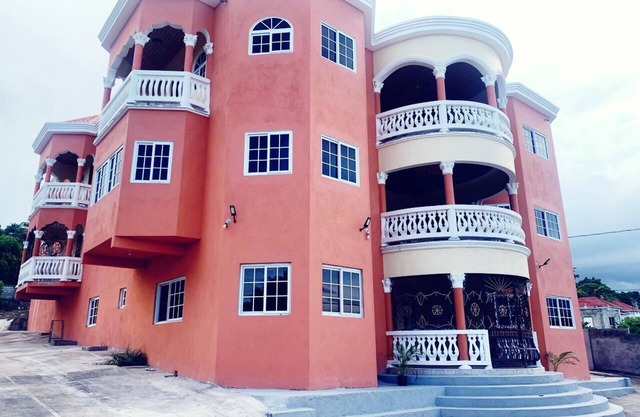 Exquisite Eight Bedrooms Villa Situated in Boscobel, St. Mary, Jamaica.