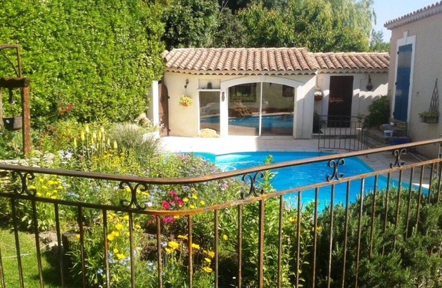 Eyguieres, charming little village at the gates of the Alpilles
