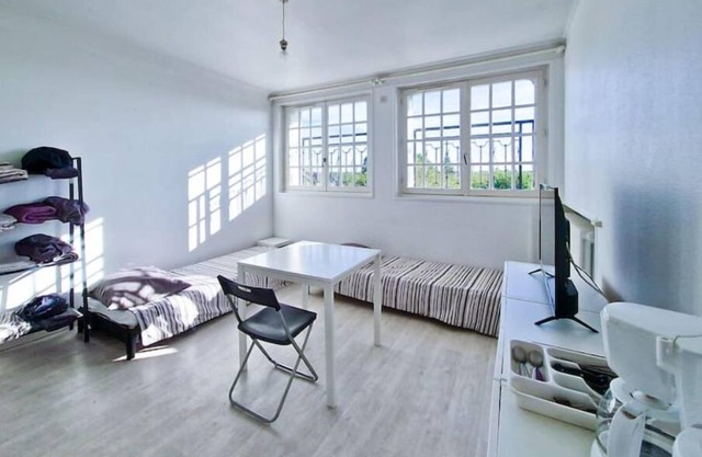 F 2.b.1 Avec 4 Lits Part