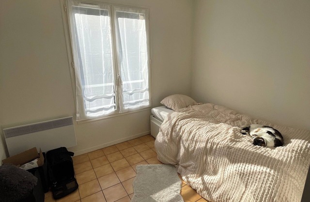 F2 apartment in downtown Melun