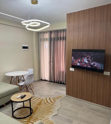 Fab's Apartments
