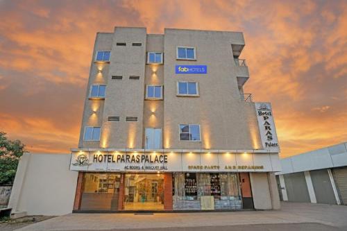 FabHotel Paras Palace - Bairagarh , Near Sant Hirdaram Nagar railway station