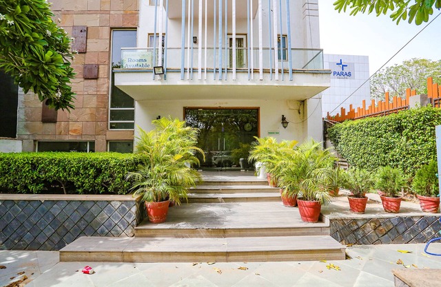 Fabhotel Premium Nest