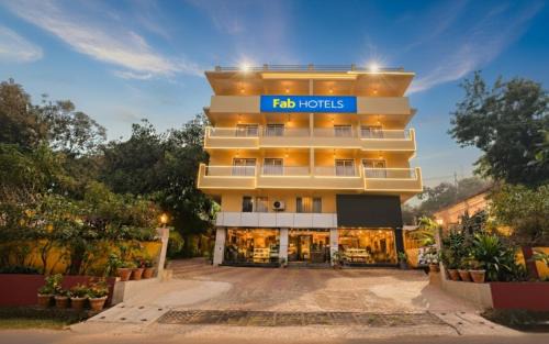 FabHotel Sai Swastik - Nr Deltin Royale Casino