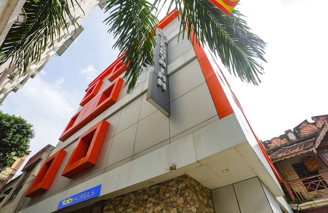 Fabhotel Vedanta Inn