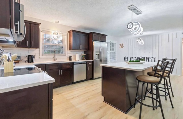 Fabulous 3-bedroom house with AC in charming Goldsboro