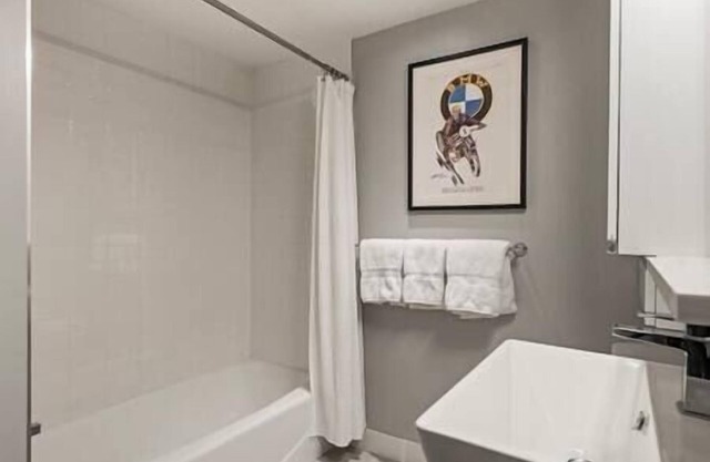 Fabulous 4 Bedroom Townhome, Aspen, Patio, Balcony