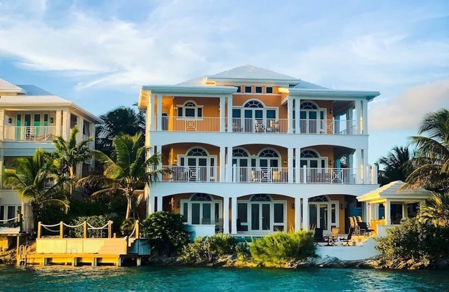 Fabulous Oceanfront Exuma Home