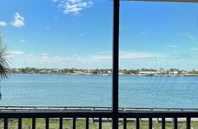 Fabulous Riverfront condo in charming New Smyrna Beach Available April-November