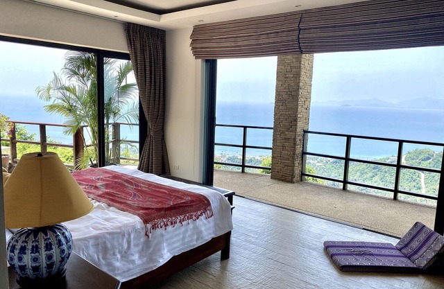 Fah Suay villa - Private & Spacious 5 Bedroom home with incredible views