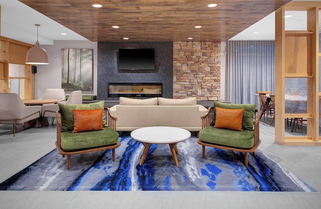 Fairfield Inn & Suites by Marriott Roanoke Salem