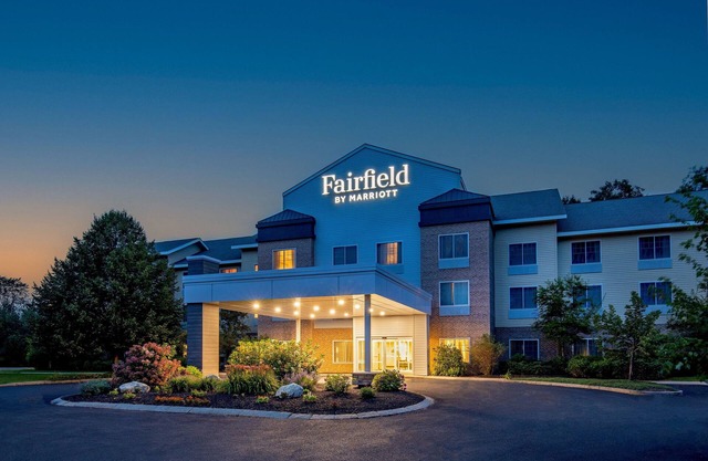 Fairfield Inn & Suites by Marriott Brunswick Freeport