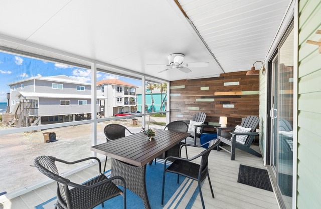 Fall Availability! Gulf Views! Dog-Friendly! Beach Access!