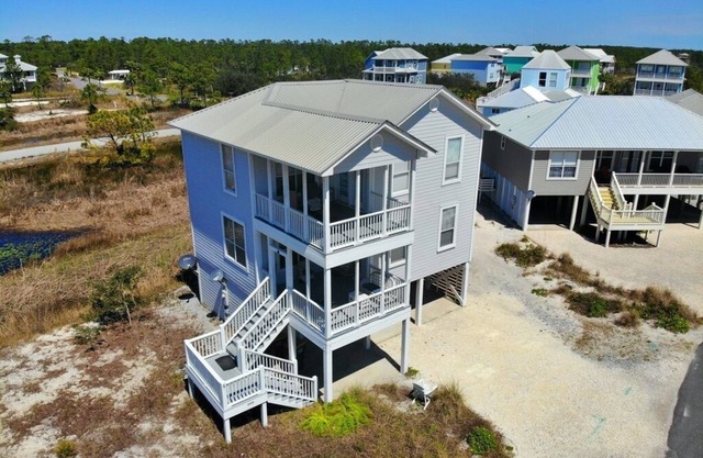 Fall Just Reduced! Steps to pool, easy beach access