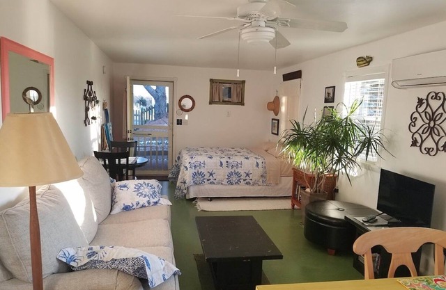 Fall Rates are Back! Charming Spacious Bungalow. Lots of thoughtful extras!