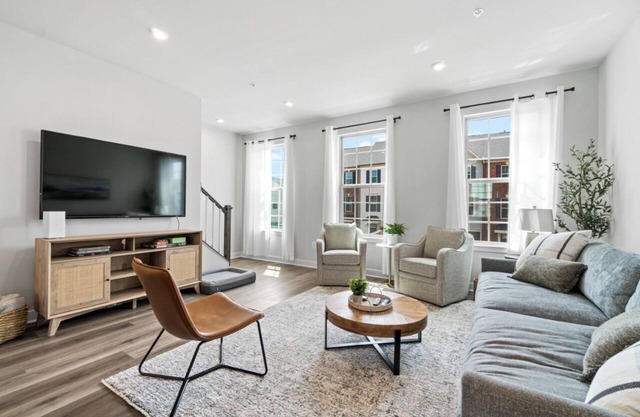 Family & Dog Friendly - Arcade - Prime Location