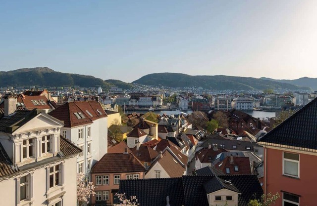 Family Dream Behind Bryggen - Renovated 2024