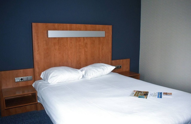 Family-Friendly 2 Units in Made | Outdoor Fun & Local Dining Close By