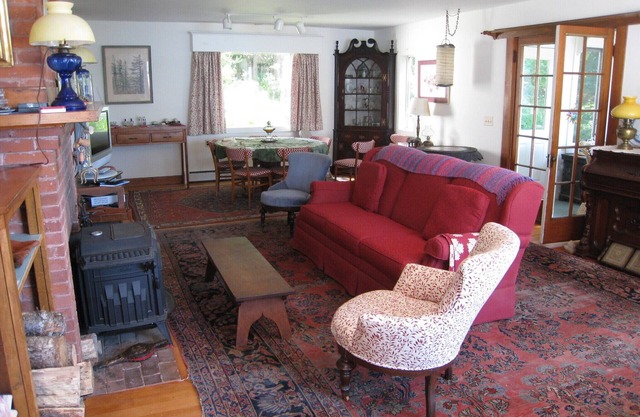 Family friendly home across Frenchman's Bay from Acadia National Park.n