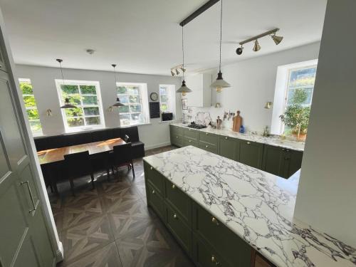 Family-Friendly Woodland Getaway - Cosy Gatherings