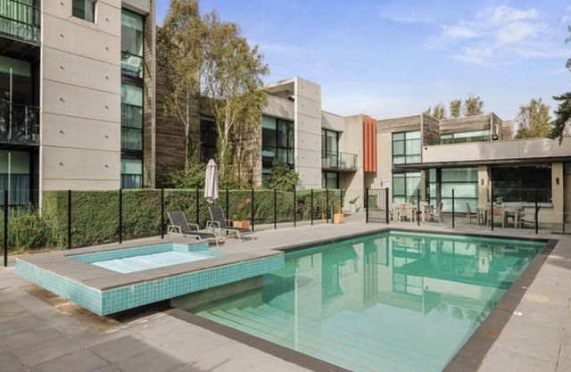 Family Getaway - Cowes - Phillip Island VIC - Walk to beach, pool & spa