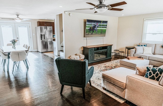 Family Hangout Spot - Yard + Fire Pit + Games