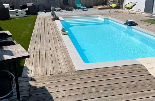 Family home with swimming pool