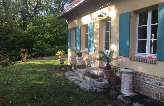 Family house in the heart of the charming village of Varengeville.