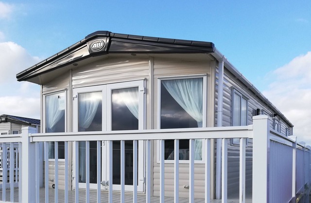 Family owned static caravan on Newperran Holiday Resort.