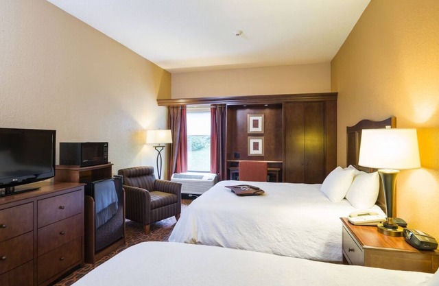 Family Scenic View Retreat in Historic Selinsgrove! Free Parking