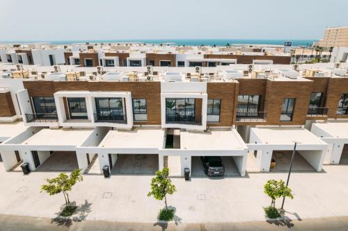 Family vacation villa with private pool and access to beach