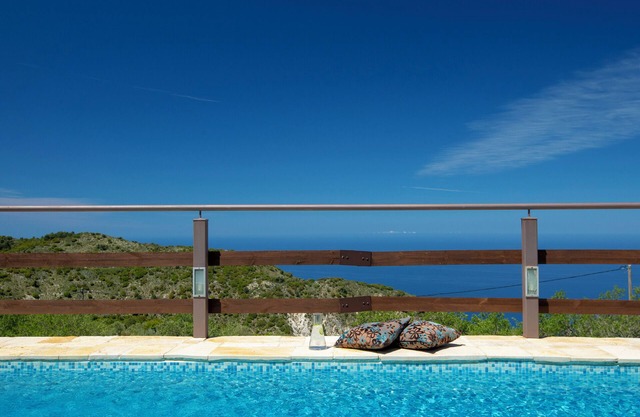 Family Villa Terina near The Island’s Beautiful Beaches with private pool!