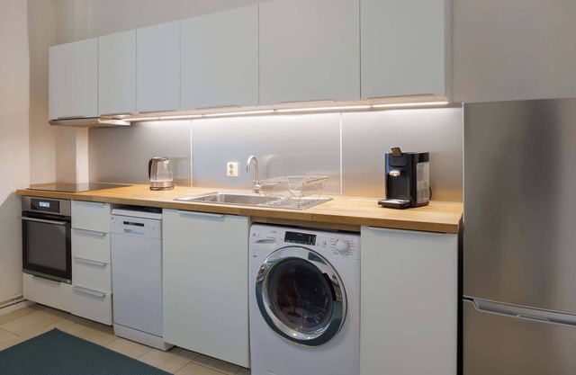 Fancy Mezzanine Bed Room in Kreuzberg 1