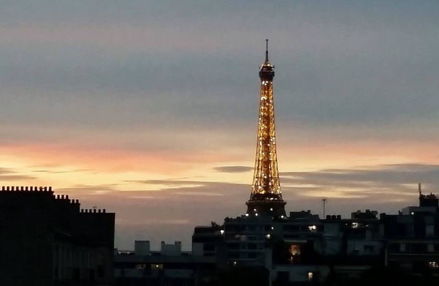 Fantastic view Eiffel Tower - New and comfortable, in Paris Vaugirard.