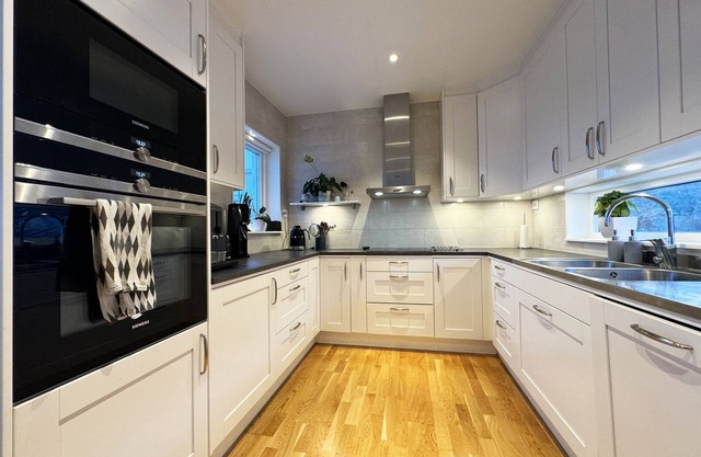 Fantastic villa with a sea view in Torslanda | SE09060