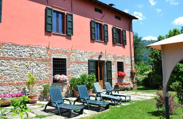 Farmhouse near Castiglione di Garfagnana