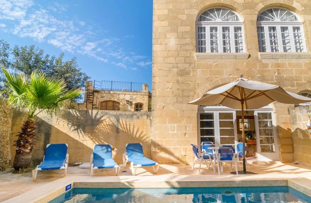 Farmhouse Bertu - Two Bedroom Villa, Sleeps 4